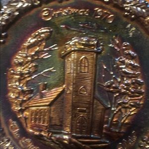 Vintage Fenton Plates (set of 4) in excellent condition.